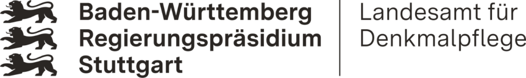 Logo mit drei schwarzen Löwen und Text: Baden-Württemberg Regierungspräsidium Stuttgart auf der linken Seite und Landesamt für Denkmalpflege auf der rechten Seite, getrennt durch eine vertikale Linie.